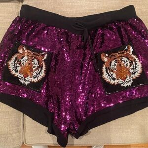 Queen of Sparkles party Shorts Purple Black Sequins Dazzling! XL